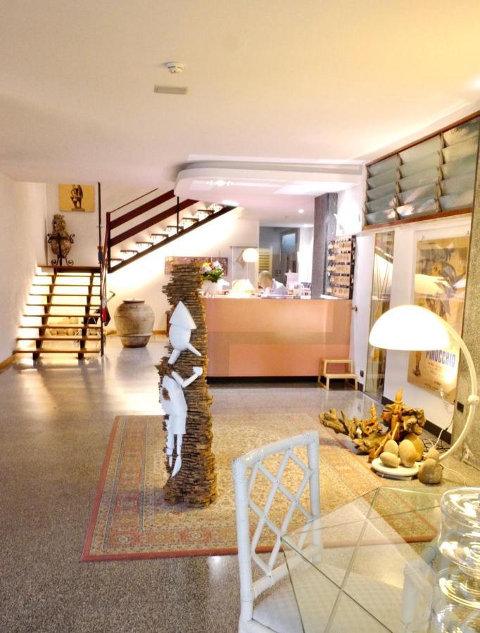 Hotel Pinocchio Κατόλικα Εξωτερικό φωτογραφία